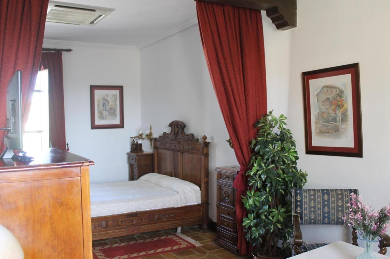 Vettonia Hotel Avila Exterior photo